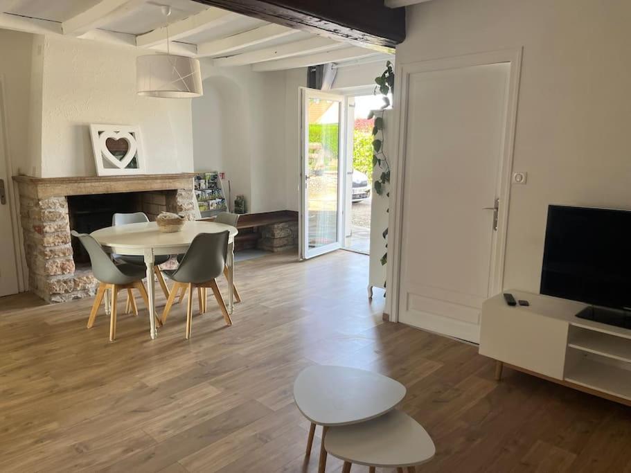 Gite Le Polochon Varennes-le-Grand Ngoại thất bức ảnh
